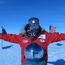 Albert Bosch: "L'expedició de 48 dies en solitari al Pol Sud va ser molt intensa"