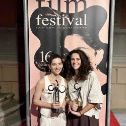 Marina Comas: "Estic contenta de tenir les meves crisis existencials" Marina Comas: "Estic contenta de tenir les meves crisis existencials"