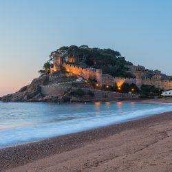 Tossa de Mar: un poble petit amb un turisme gegant